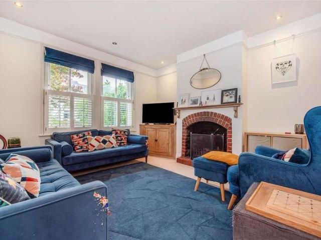 House for sale in Aldingbourne, Clapham