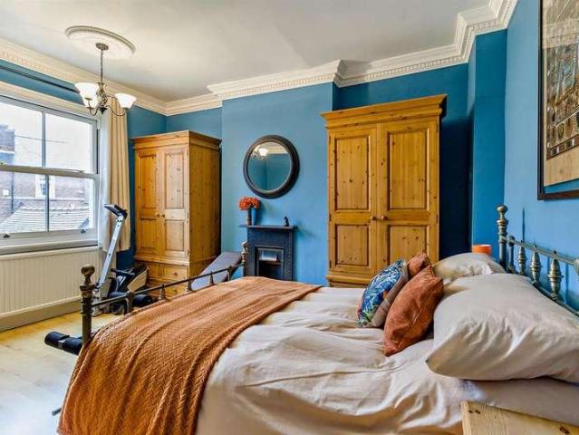 House for sale in Greasbrough, South Yorkshire