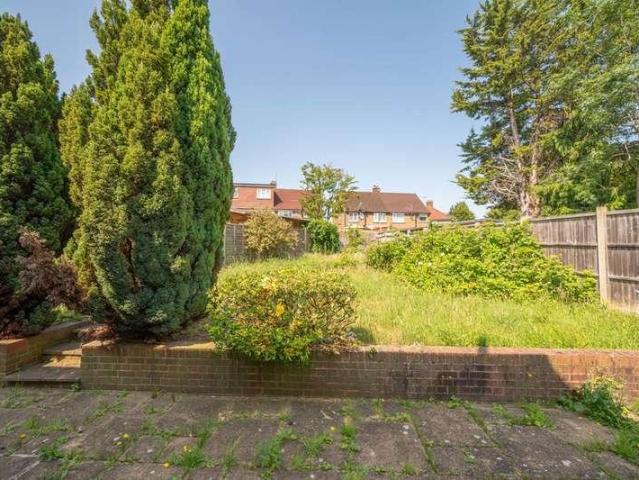 House for sale in Barnet, New Barnet