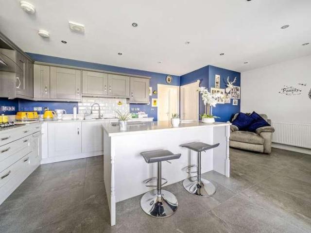 House for sale in Weeley, Dale Hill