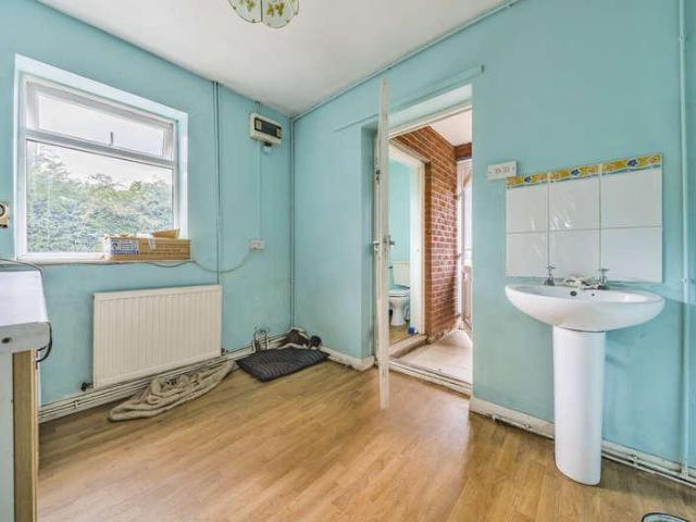 House for sale in Ingleby, Lincolnshire