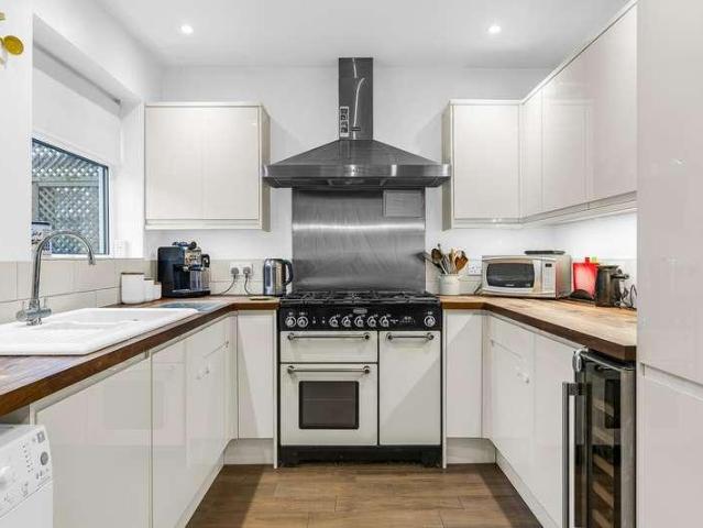 House for sale in Colliers End, Hertfordshire