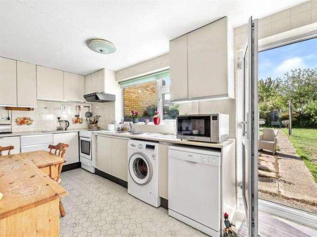 House for sale in Marden Ash, Epping Forest