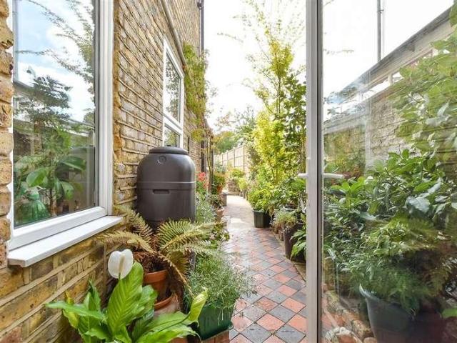 House for sale in London Borough of Waltham Forest, Greater London