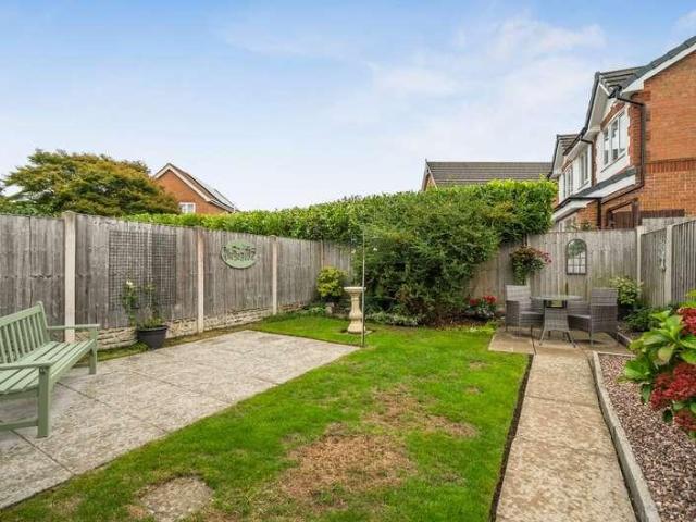 House for sale in Lache, Chester