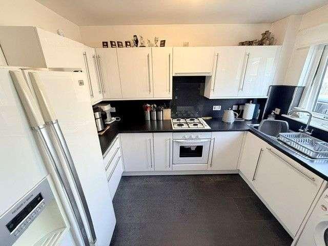 House for sale in Low Valleyfield, High Valleyfield