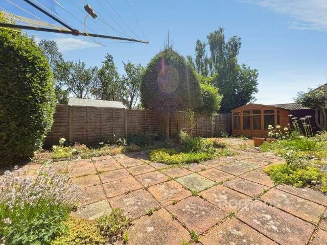 House for sale in Fole, Surrey