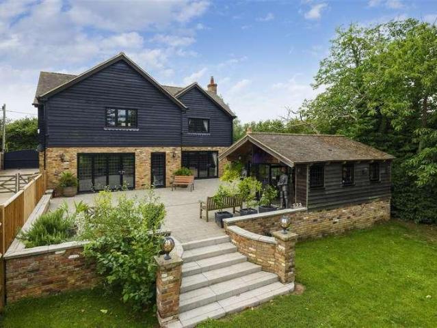 House for sale in Bluebell Hill, Bourne Vale