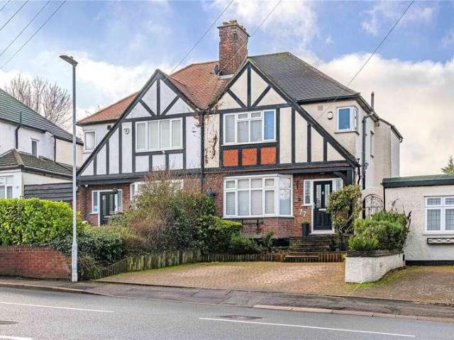 House for sale in Merry Hill, Hertsmere