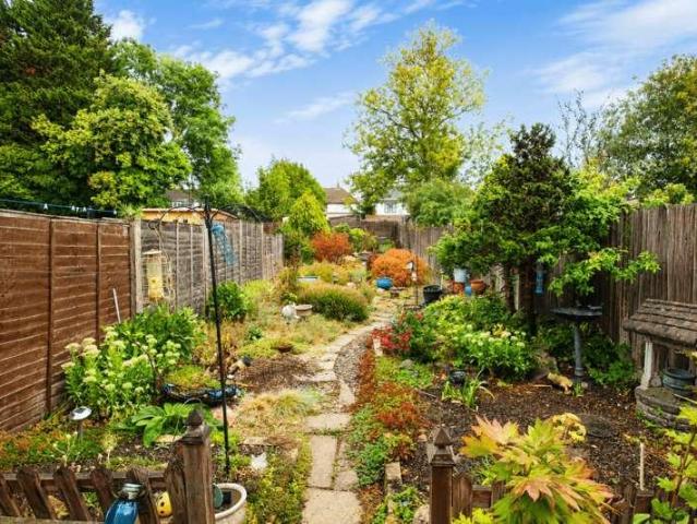 House for sale in Greater London