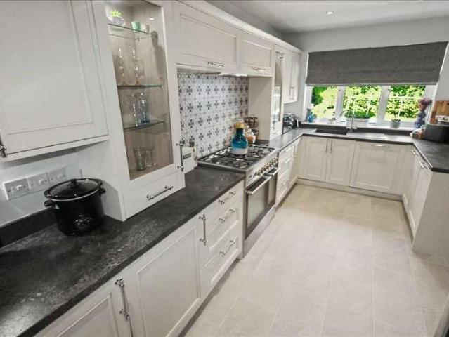 House for sale in Assarts Farm Estate, Attenborough