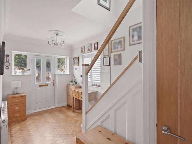 House for sale in Loundsley Green, East Midlands