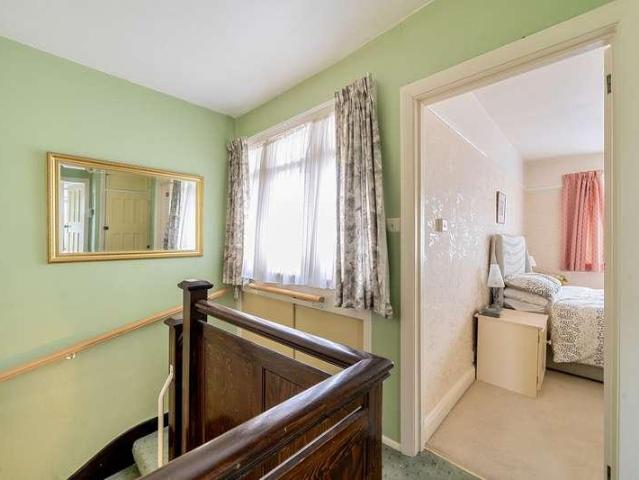 House for sale in Watford Rural, Batchworth