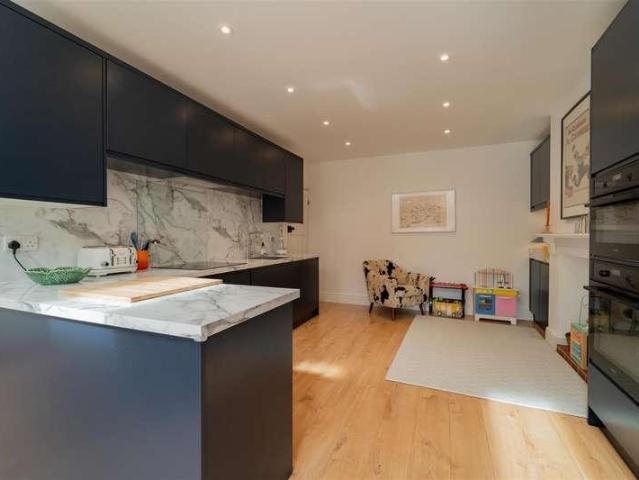 House for sale in Georgia, Greater Manchester