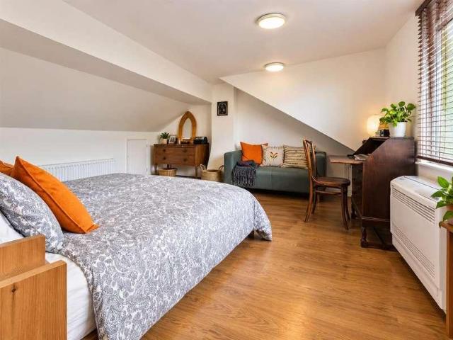 House for sale in Feckenham, City Of Bristol