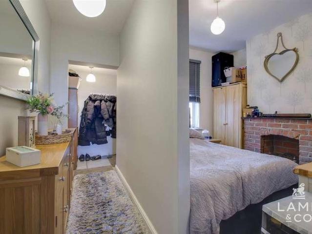 House for sale in Dale Hill, Essex