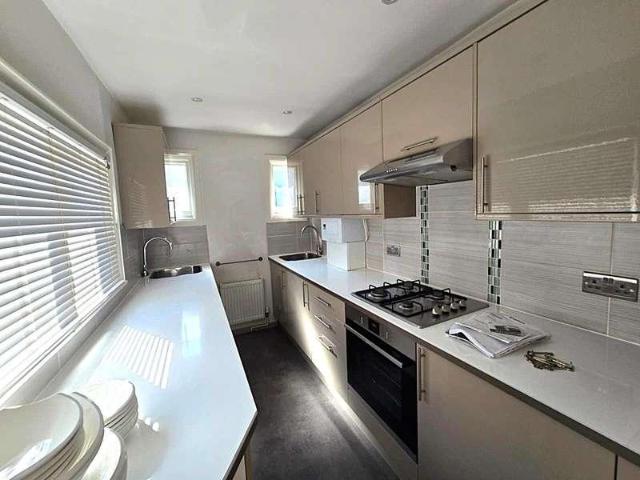 House for sale in Brent Cross, Greater London