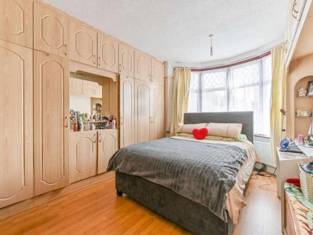 House for sale in Thornton Heath, Thornton Heath