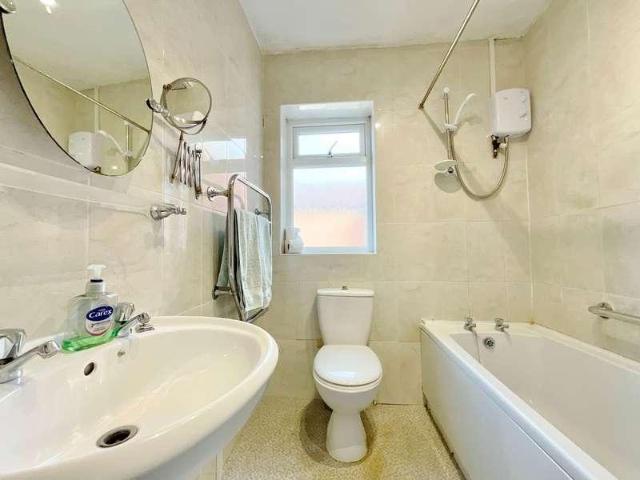House for sale in Blowick, Southport
