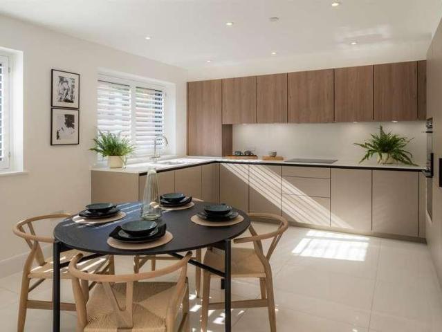 House for sale in Golders Green, Greater London