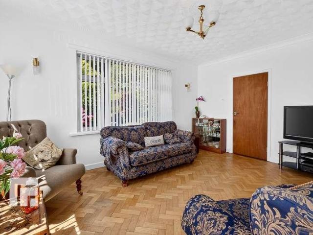 House for sale in Gwaelod-y-garth, Wales