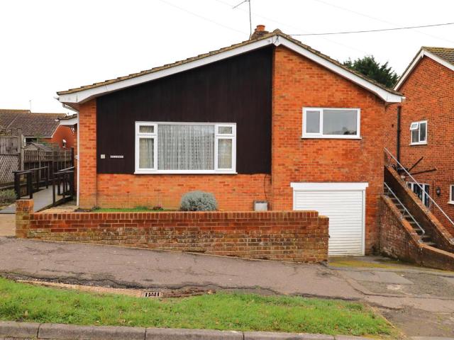 House for sale in Pebsham, Heathlands