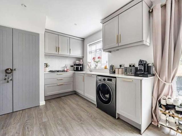 House for sale in Clewer Village, Windsor