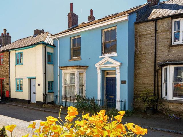 House for sale in Strode, Devon