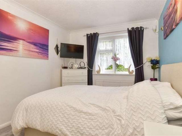 House for sale in Merryman's Hill, Swale