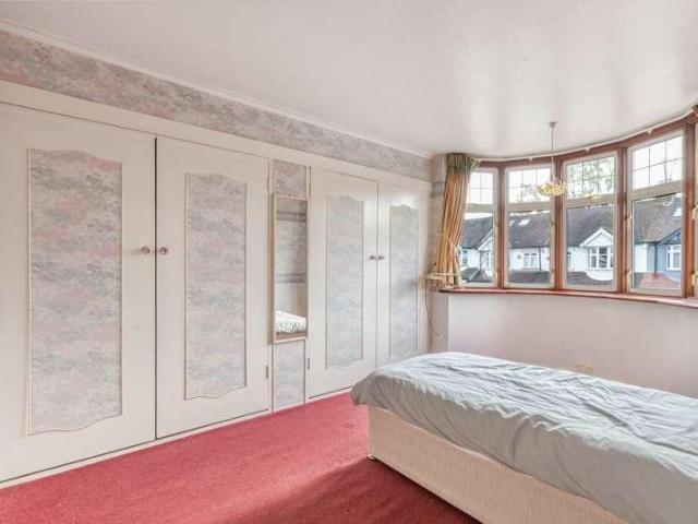 House for sale in Eden Park, Greater London