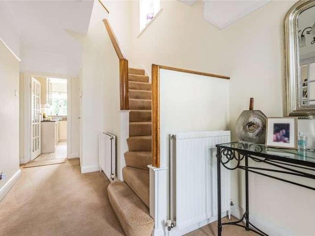 House for sale in Cockfosters, Greater London