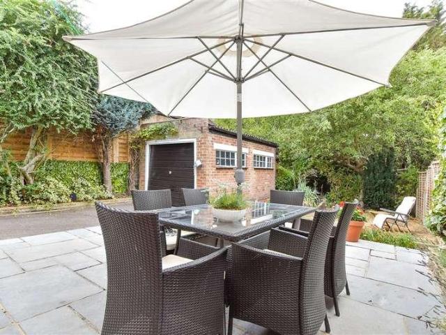 House for sale in Debden Green, Epping