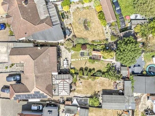 House for sale in London Borough of Havering, Greater London