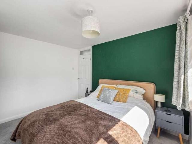 House for sale in Horsham, West Sussex