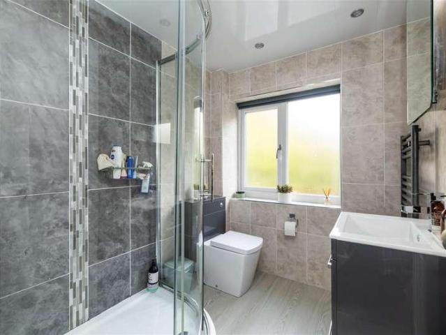 House for sale in Carlton, Leeds