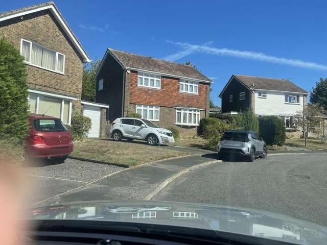 House for sale in Marehill, Horsham