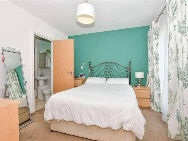 House for sale in Midway, Kent