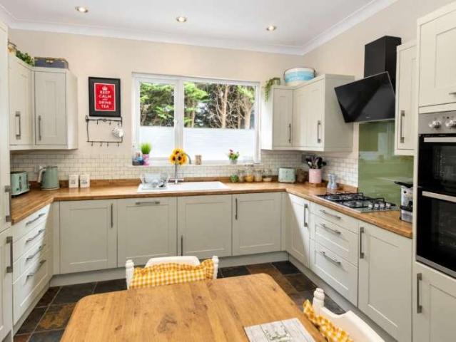 House for sale in Hillborough, The Bridge