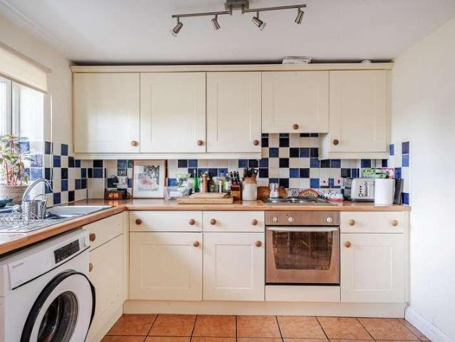 House for sale in Selwood, West Woodlands