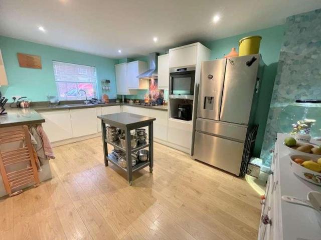 House for sale in Brightlingsea, Dale Hill