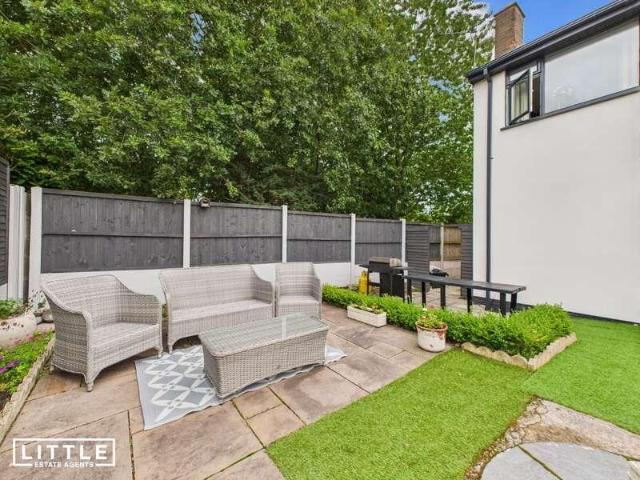 House for sale in Prescot, Eccleston Lane Ends