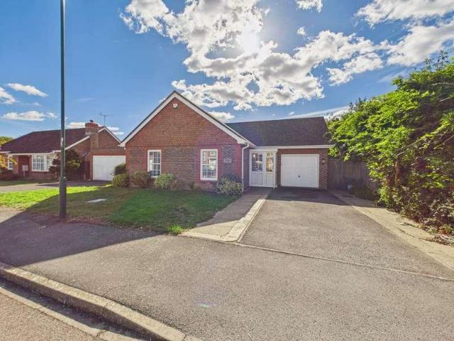 House for sale in Rose Green, Arun