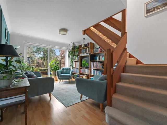 House for sale in Pleasant Valley, Duton Hill