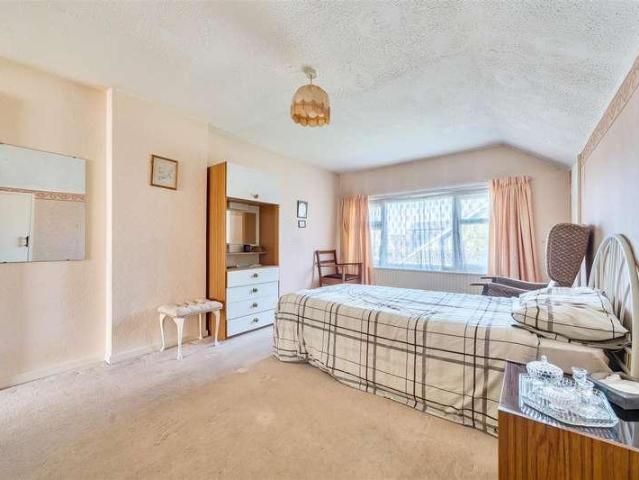 House for sale in Feckenham, City Of Bristol