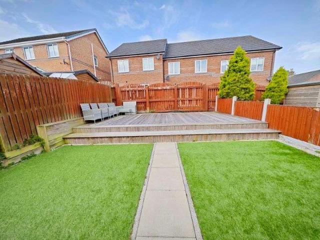 House for sale in Sandsfield Park