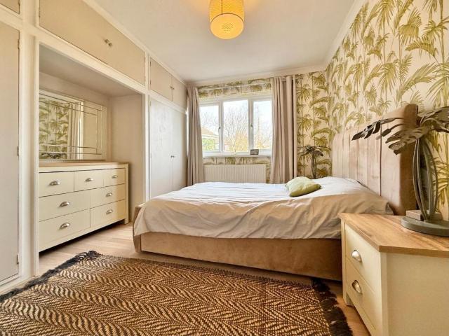 House for sale in Ardsley, South Yorkshire