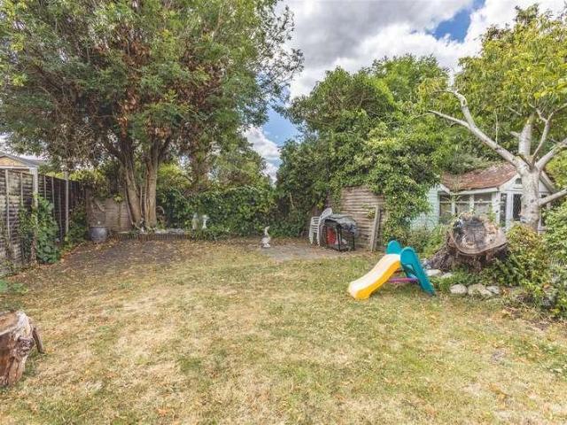 House for sale in Windsor, Spital