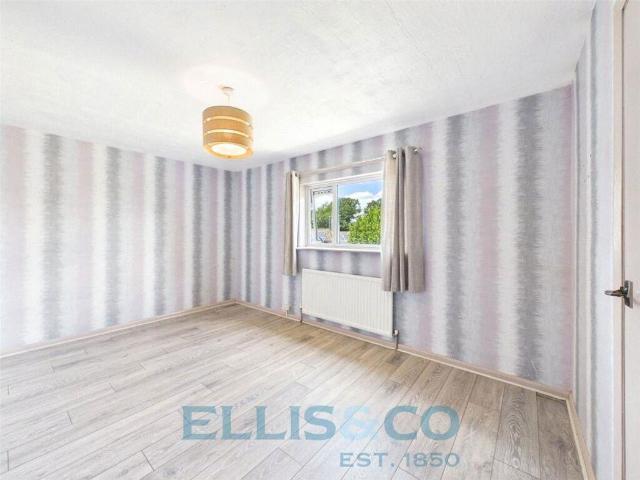 House for sale in Sandown Park, Kent