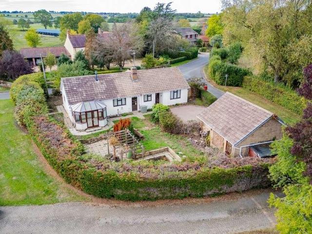 House for sale in Little Preston, Preston Capes