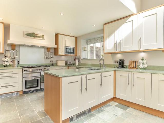 House for sale in Low Harrogate, Harrogate